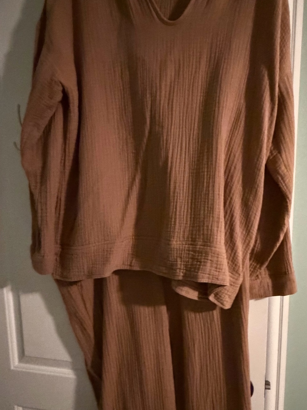 J. Jill Ribbed Lounge Set in Chestnut Brown.Top is size M and pants are size L